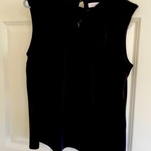 Black sleeveless top
